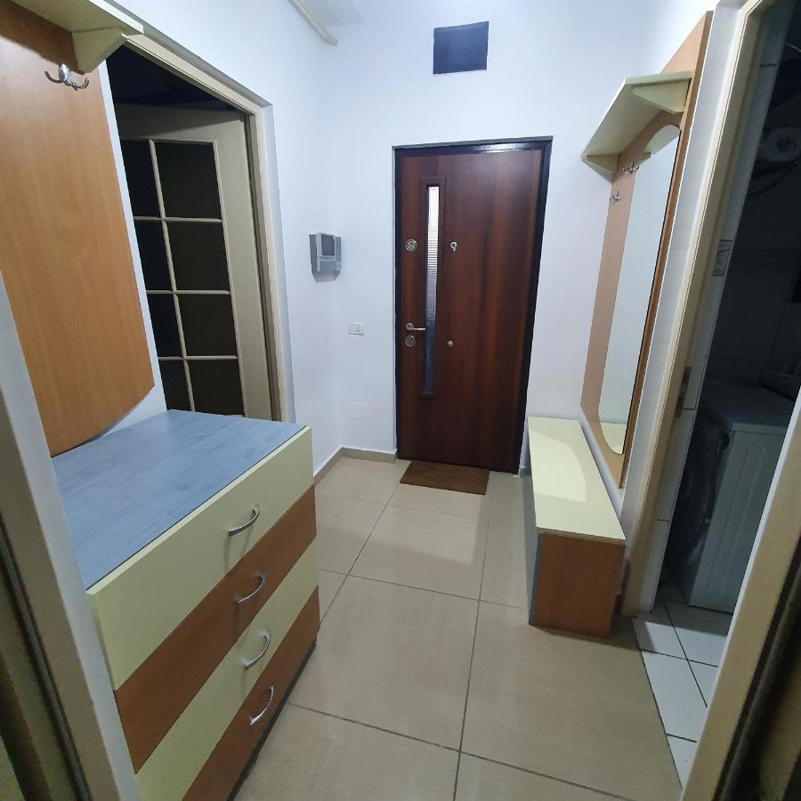 Апартаменты Apartament O Camera Мамая Экстерьер фото